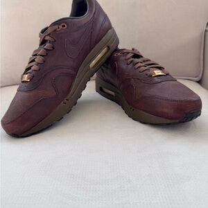 Nike Men's Air Max Nike ID 1987